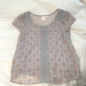 Lauren Conrad blue-gray floral Blouse